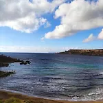 Luxury En-suite Double. Beach-house With Sea Views Appartement