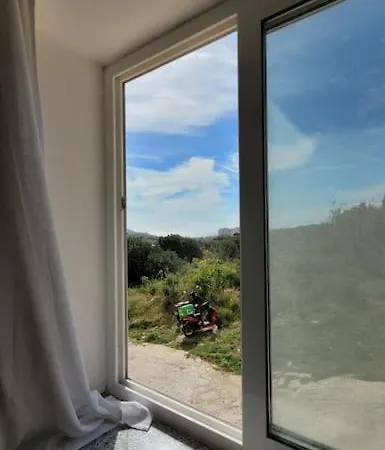 Luxury En-suite Double. Beach-house With Sea Views * Mellieħa