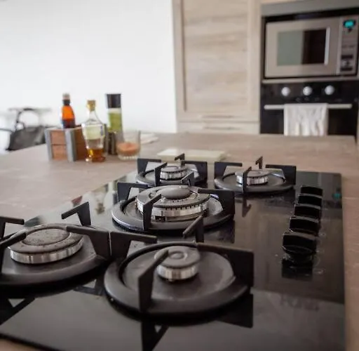 Luxury En-suite Double. Beach-house With Sea Views Lejlighed